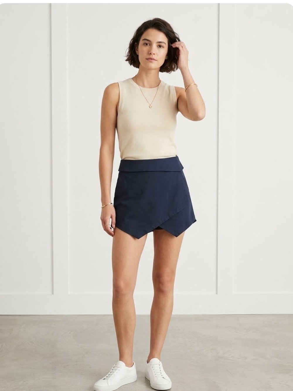 Aritzia Talula navy blue micro mini skirt skort shorts size 00 stretch cotton